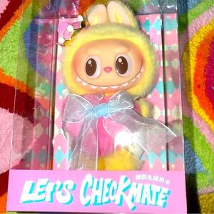 Let's Checkmate Queen Vinyl Plush Labooboos Monsters